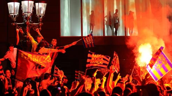 12 000 de catalani au sarbatorit pe strazi titlul cucerit de barca