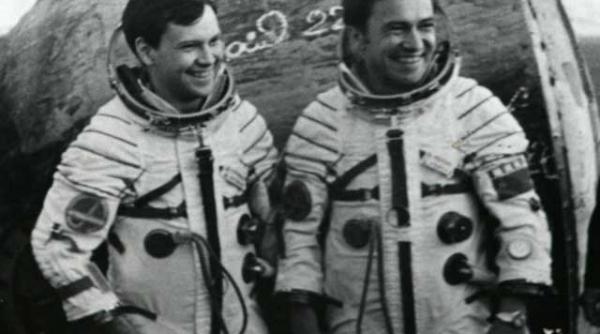 ambasadorul roman in spatiu dumitru prunariu