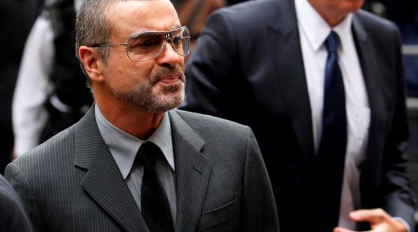 george michael simt ca am dezamagit comunitatea gay