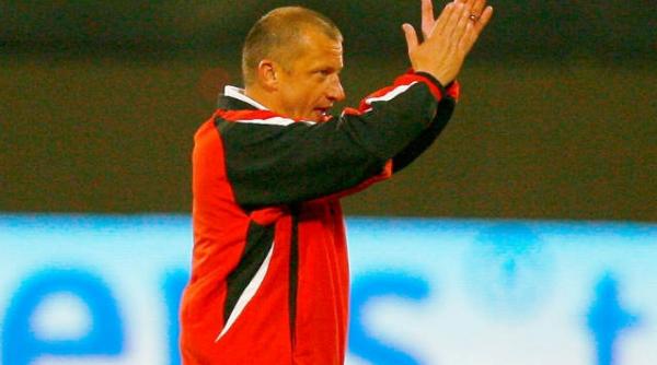 dorinel daca trebuie batem si la pandurii