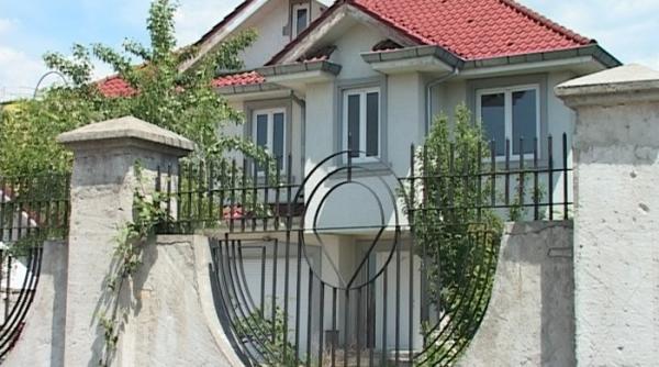 statul plateste si impozitul la vila lui mantog