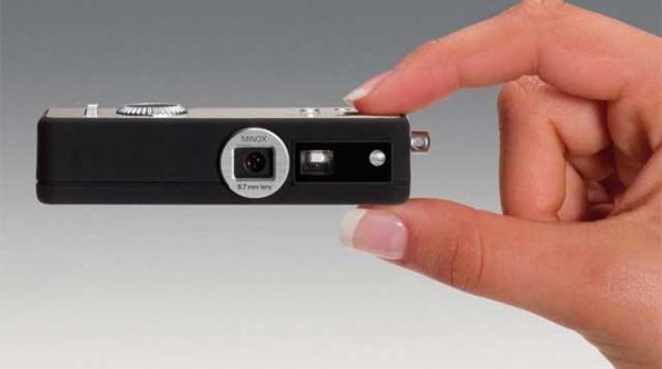 aparatura de interceptare descoperita in birourile vicepresedintilor cj iasi