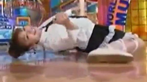 cum sa stergi podeaua curs japonez intensiv