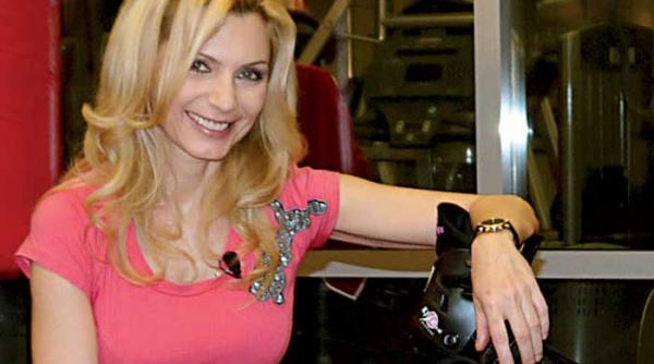 luana ibaka face kangoo jump