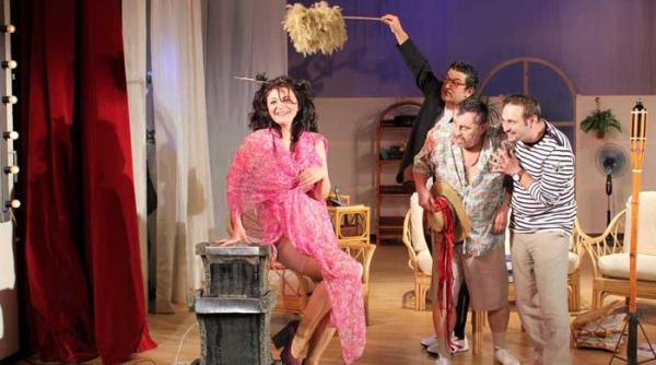 o gala cu actori buni studenti si elevi