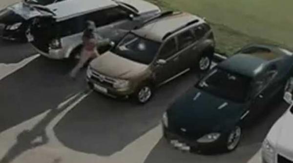 dacia duster vandalizata intr un spot publicitar pentru piata germana video