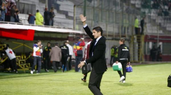 razvan lucescu aproape de o revenire la rapid