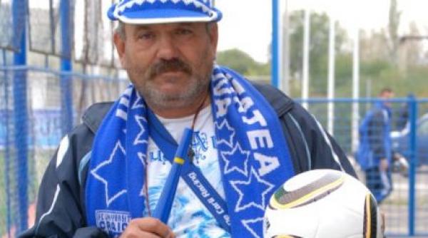 s a spanzurat din dragoste pentru stiinta