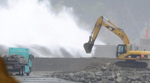 fukushima lovita de o furtuna tropicala