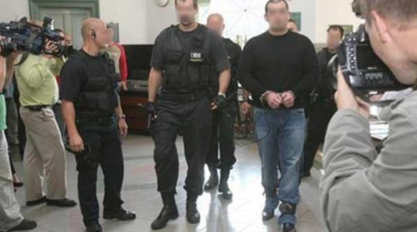 destainuirea criminalului lui cozma