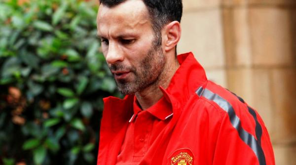 giggs a comis o din nou a avut o relatie de opt ani cu sotia fratelui