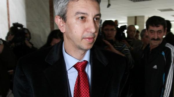 partidul lui dan diaconescu din nou pe faras