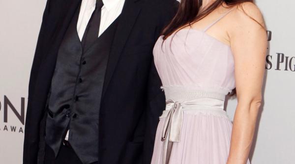 al pacino mandru de iubita sa cu 40 de ani mai tanara