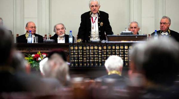 academia romana statutul minoritatilor introduce autonomia politica a unei minoritati