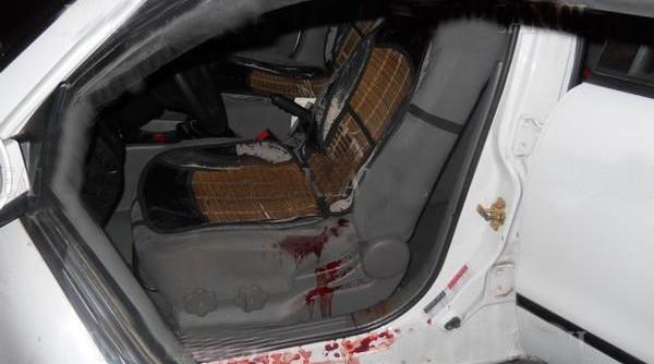 un politist si a executat parintii cu arma din dotare apoi si a tras un glont in cap