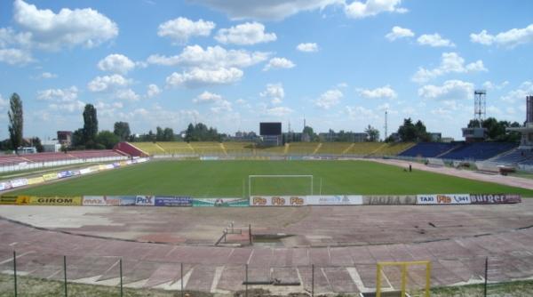 becali duce steaua la pitesti nu la buzau suta la suta jucam acolo