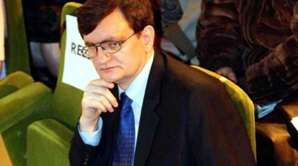 victor ciorbea a fost ales presedinte al pntcd