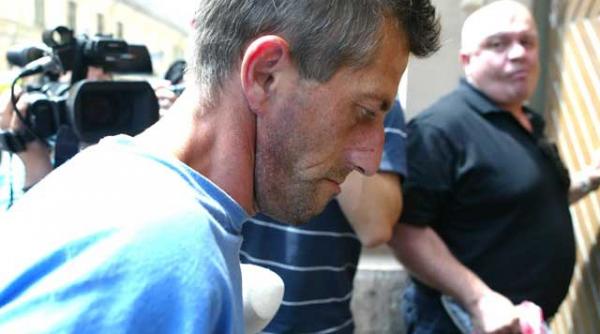 barbatul suspectat ca a violat si ucis o fetita de 10 ani a fost retinut pentru 29 de zile