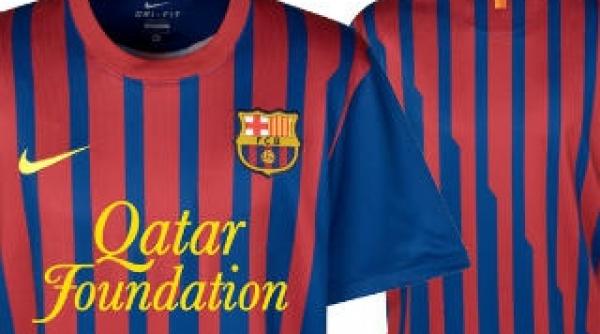 barcelona poate afisa numele a doi sponsori in cupele europene
