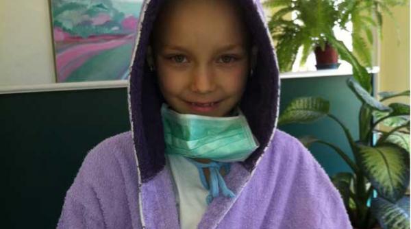 scrisoare pentru fiica mea sa ii intindem o mana evelinei in lupta cu cancerul