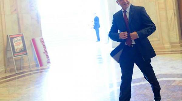 basescu nu cred ca sunt rasturnati desteptii in agentiile de stat