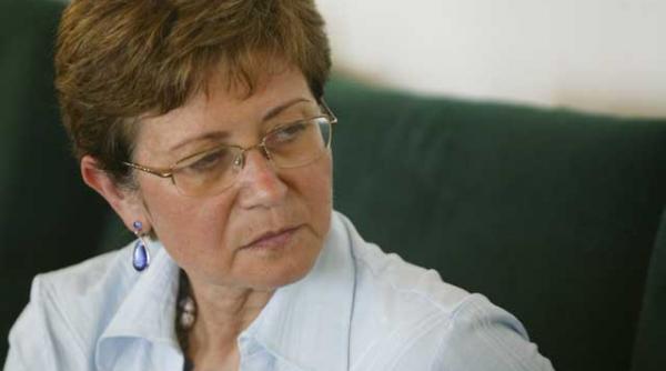 ciao rodica inca o data pensie usoara contractul sefei stirilor tvr cu televiziunea publica va expira maine