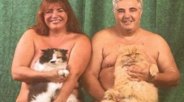 vezi colectia celor mai ciudate si amuzante portrete de familie cu animale de companie