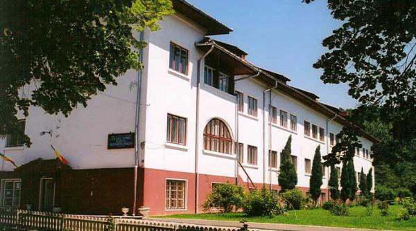 aproape o promotie intreaga eliminata la bac