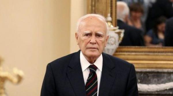 presedintele greciei sunt foarte ingrijorat de votul din parlament