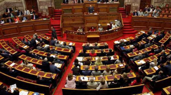 grecia se pregateste pentru votul unui nou plan de austeritate