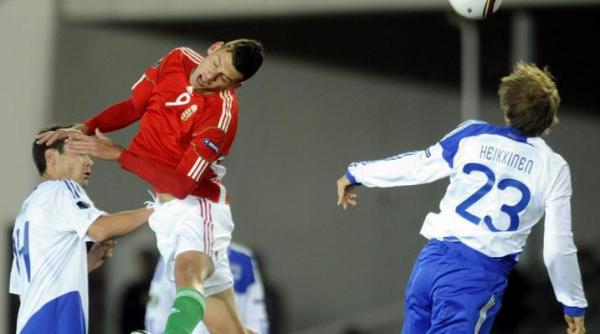 trei jucatori si patru arbitri arestati in mafia pariurilor din ungaria