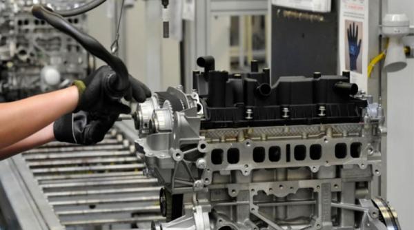 ecoboost se vinde pe banda rulanta