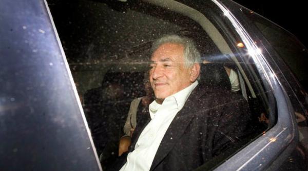 strauss khan vanat zi si noapte de reporterii din new york