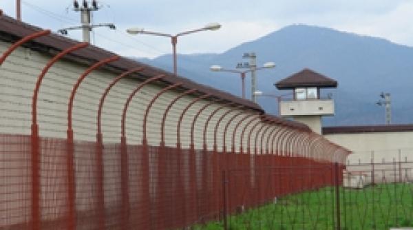 un detinut a evadat de la penitenciarul din baia mare