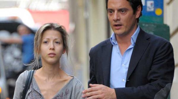 dsk a deschis sampania cam devreme menajera loveste din nou si da ancheta peste cap