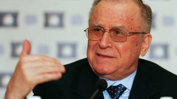 ion iliescu aveam sentimentul ca traiesc momentul cand istoria se pune brusc in miscare