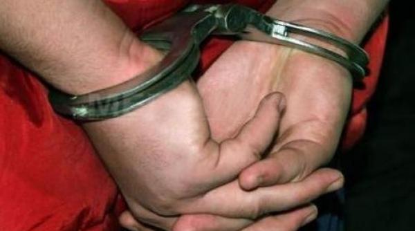 sotii complici ai jafului din targoviste de 90 000 de lei arestati preventiv