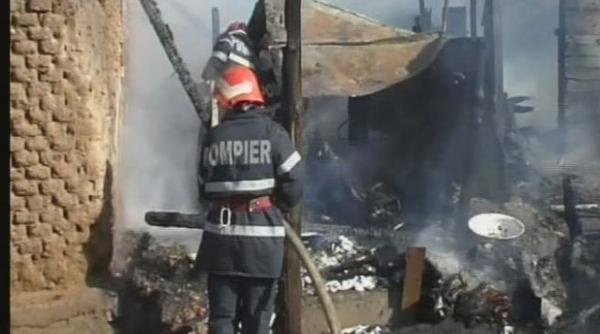 incendiu violent in voluntari sase case au luat foc