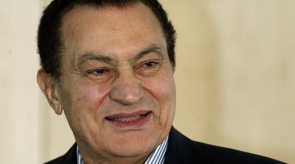 hosni mubarak este in coma la o clinica din egipt