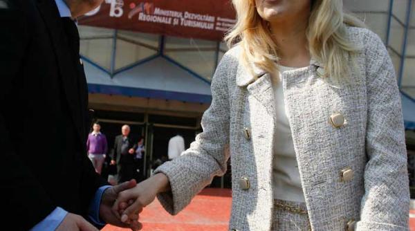 udrea a descoperit cheltuielile multianuale 4 milioane de euro pentru organizarea evenimentelor de promovare turistica in urmatorii trei ani