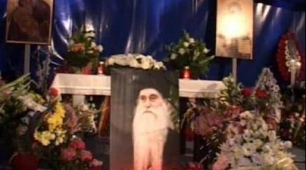 duhovnicul dobrogei arsenie papacioc condus pe ultimul drum