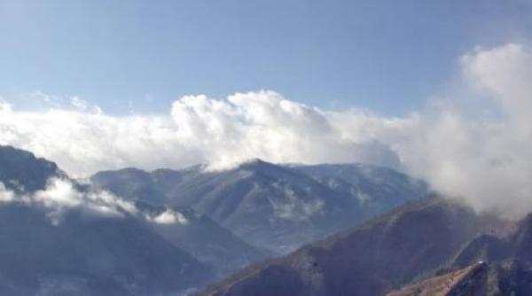 familia de polonezi ratacita in muntii latoritei a fost gasita de echipele de salvare