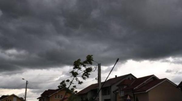 avertizare meteo de ploi vant si grindina in intervalul 23 25 iulie