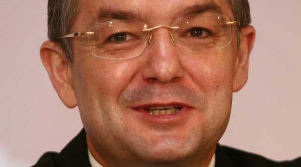 boc nu mai stie ce a convenit cu basescu