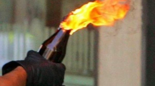 casa unui martor in dosarul cordunenilor atacata cu sticle incendiare