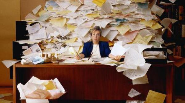 romanii sunt workaholici au cea mai lunga saptamana de lucru din ue