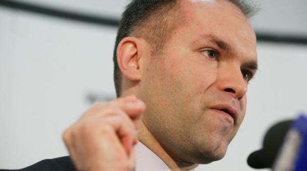 funeriu face campanie electorala candidatilor pdl pe banii ministerului educatiei