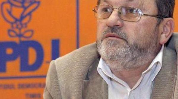 primarul petru roman le scrie cetatenilor din deta am fost pus la zid si executat