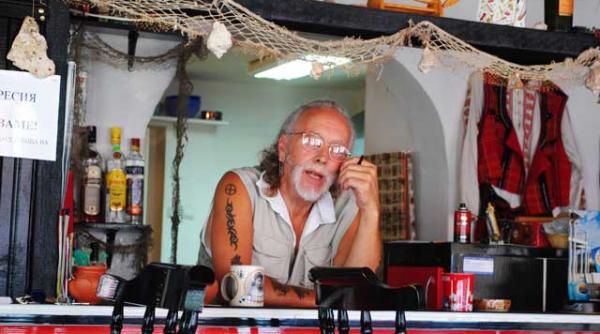 ce cauta englezu n bulgaria sute de britanici si suedezi s au stabilit la balcic fara frunza