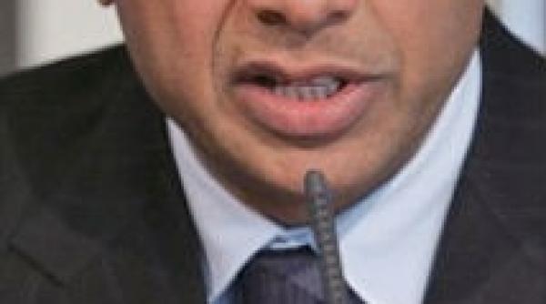 proprietarul arcelor mittal lakshmi mittal a pierdut 18 la suta din avere in cateva zile